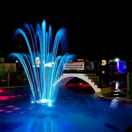 Yiannis Manos Apartmanhotel Mália