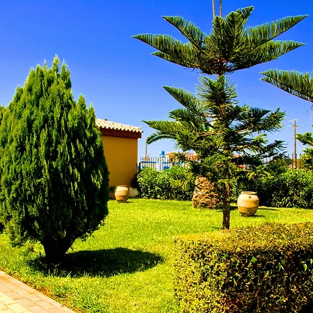 Yiannis Manos Apartmanhotel